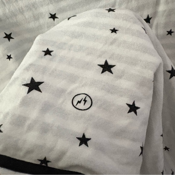 UNIFORM EXPERIMENT x FRAGMENT sz 1 S Reversible Tshirt White Striped Black Star - Picture 10 of 13